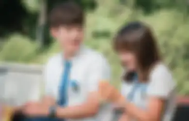 Harus Tahu, Begini 7 Tanda-tanda Cowok Lagi Flirting Dari Sosial Media