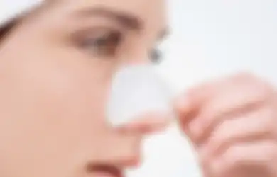 Bikin Tidak Efektif, Ini 7 Kesalahan Memakai Pore Strip Komedo, Simak