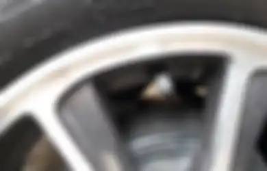 Baru Tahu, Ciri-ciri Pentil Ban Mobil Harus Diganti Agar Aman