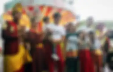 Dulu Kondang dan Dipuja Banyak Perempuan, Begini Kondisi Artis yang Ditangkap Polisi Tinggal di Rumah Berdinding Kayu Bekas Kapal dan Roda Bajak Sawah