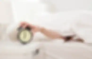 20 Lagu Ini Bisa Bikin Lo Bangun Pagi. Cocok Jadiin Alarm Lo!