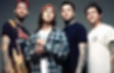 Pierce The Veil Vs Saosin: Perjuangan Dua Singa (Emo) Tua