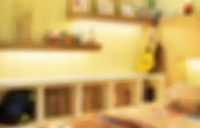 Ruang Sisa di Kamar Anak Ini Bisa Jadi Tempat Penyimpanan