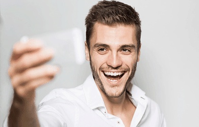 Sering 'Posting' Foto 'Selfie' di Instragram Tanda Sering Mengalami Konflik Asmara?