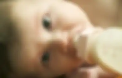 Bedakan Sufor untuk Bayi Perempuan dan Laki-laki