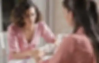 5 Cara Mengetahui Suami Selingkuh dengan Sahabat