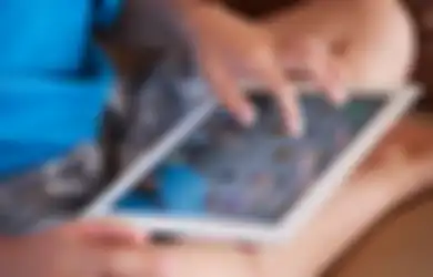 Mengapa Anak Perlu Lepas dari Gadget?