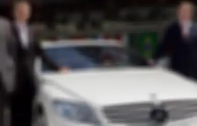 Kisah si Tukang Ledeng Mercedes Benz