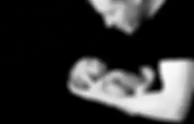 Jangan Tunda Waktu Miliki Anak Jika Tak Ingin Menyesal