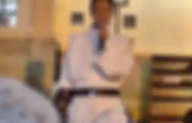 Eko Ramaditya Adikara Membuktikan bahwa Buta Tak Menghalanginya Jadi Dosen