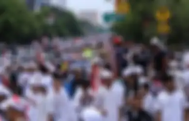 Mereka yang Meraup Untung dari Demo 4 November