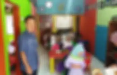 Sedekah Tak Perlu Menunggu Kaya, Tukang Parkir Ini Bangun Sekolah Gratis untuk Siswa Tak Mampu