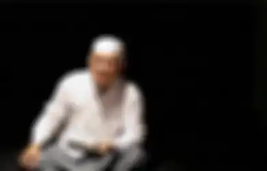 10 Kalimat Inspiratif Gus Mus yang Menggetarkan Jiwa