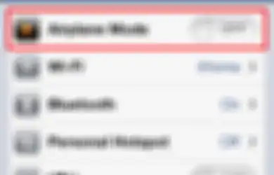 Benarkah “Airplane Mode” pada Ponsel dapat Digunakan saat di Pesawat?
