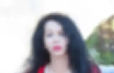 Demi Awet Muda, Wanita Ini Rela Disuntik dengan Bakteri yang Berusia 3,5 Juta Tahun