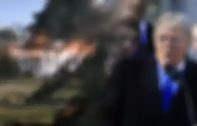 Seorang Senator Sebut 85 Ribu Warga AS Akan Gugur Sia-Sia di Tangan Donald Trump