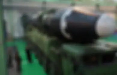 Mengintip Hwasong 15, Rudal Nuklir Kesayangan Jong Un yang Bisa Ratakan Washington dan Israel