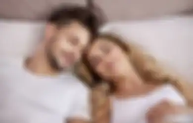 Kebiasaan Tidur Pada Pasangan Berikut Bikin Hubungan Bahagia!