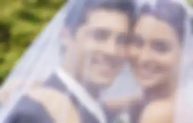Berapa Banyak Pasangan Pengantin yang Berhubungan Seks di Malam Pertama?