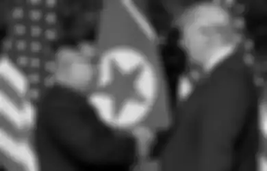 Terpukau dengan Usaha Korea Utara Melindungi Rakyatnya, Donald Trump Kirim 'Surat Cinta' untuk Kim Jong Un, Tawarkan Bantuan untuk Lawan Virus Corona
