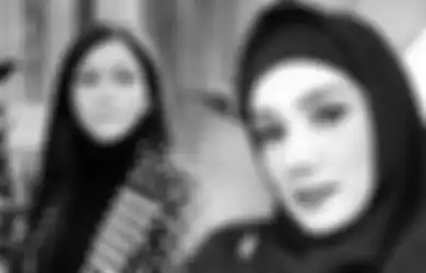 Berlagak Nyantai Sambil Sesekali Nyindir, Maia Nampak Acuh Tanggapi Video Permintaan Maaf Mulan Jameela: Saya Lagi Happy-happy, Ada yang Nyolek...