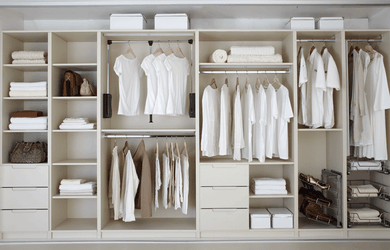 Lemari Open Storage, Solusi Cerdas Atasi Keterbatasan Lahan di Kamar