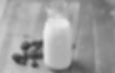 Bekukan Susu di Freezer Membuatnya Tahan Sampai 3 Bulan, Jangan Dekatkan dengan Makanan Ini!