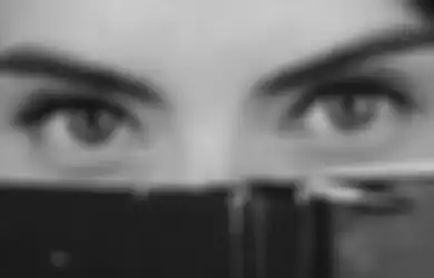 6 Zodiak yang Dikenal Sebagai Sosok Misterius, Kamu Termasuk?