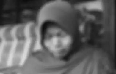 Tak Tahu Ibunya Akan Dipenjara, Anak Baiq Nuril: Pak Jokowi, Jangan Suruh Ibu Saya Sekolah Lagi