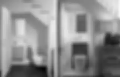 5 Cara Menata dan Mendesain Ruang di Bawah Tangga untuk Kamar Mandi