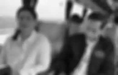Resmikan Jalan Tol Trans Jawa, Jokowi Kenakan Jaket Seharga Kurang dari Rp 500 Ribu!