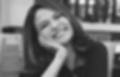 Vanessa Angel Tumbuh Dewasa Tanpa Sosok Ibu, Sang Ayah Menangis Saat Tahu Putrinya Terlibat Prostitusi Online