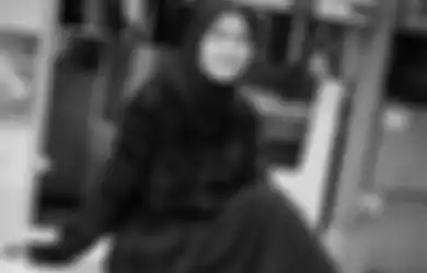 Curiga Makanan yang Disantap Pakai Pesugihan Celana Dalam Penjualnya, Zaskia Mecca Cek Langsung Kuali Bakso