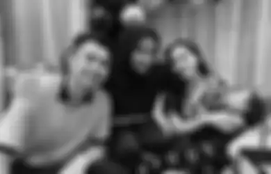 Gak Hadir Saat Nagita Slavina Dapat Surprise Ulang Tahun, Raffi Ahmad Kena Semprot Mama Rieta