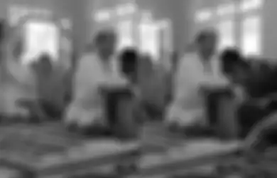 Reaksi Kocak Mempelai Wanita Usai Pasangannya Ucap Ijab Kabul, Bikin Ngakak!