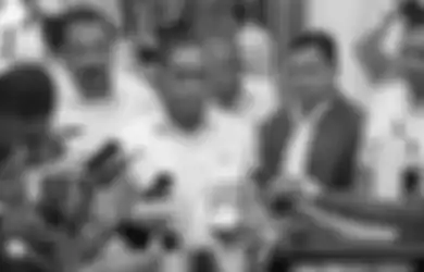 Terkait Kepulangan Habib Rizieq ke Indonesia, Menhan Ryamizard : Itu Habib Temen Saya Tuh, Kasih Nomor Telpon Saya