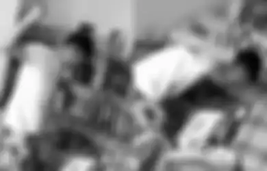VIDEO: Seorang Remaja Memukuli Anjing Peliharaannya Tanpa Sebab hingga Anjing Itu Mengalami Trauma
