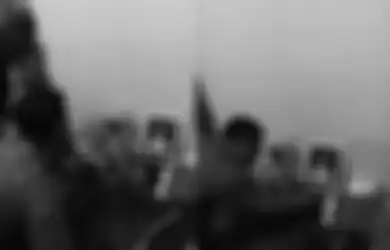 Viral Anggota TNI Menangis Karena Anaknya Meninggal : Anakku Maafin Ayah, Dedek Pergi Ayah Nggak ada