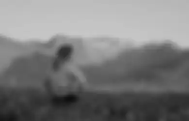 Iklan Powerbeats Pro 'Zero Dark Project' Pamerkan Daya Tahan Baterai