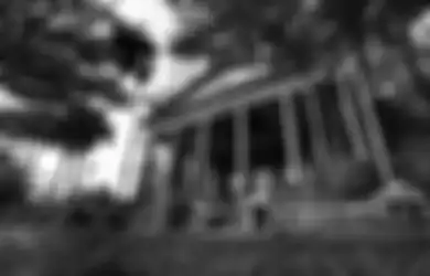 Bikin Merinding, Puluhan Tahun Terlantar di Atas Makam Tua, Menara Saidah di Jakarta Timur Jadi Momok Mistis Bagi Ojol yangMelintas Sekitar Bangunan