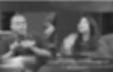 Makin Panas, Livi Zheng Bongkar Kelakuan Joko Anwar di Belakang Panggung Usai Diskusi Panelis, Ogah Foto Bersama Meski Pihak TV yang Meminta