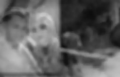 Tepat di Depan Matanya, Lastri Saksikan Darah Segar Mengucur dari Kepala Suami Tercinta yang Baru 17 Hari Dinikahinya Usai Ditebas Mantan Kekasih dengan Parang