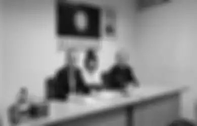 Kenal Dengan Pria Pujaan Hati Lewat Internet, Wanita Pengangguran Ini Justru Bernasib Apes, Terlilit Hutang Rp 30 Juta dan Kini Hidup dalam Ketakutan