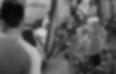 Dikafani dan Dikubur Hidup-hidup, Supani Jalani Ritual Tapa Pendem di Bawah Tanah 3 Hari 3 Malam, Kuburannya Lengkap Diberi Nisan Hingga Kembang-kembang