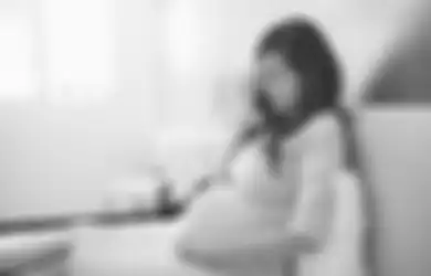 Dipergoki Sedang Bermesraan dengan Wanita Lain, Suami Sumpahi Istri yang Hamil Tua: 'Saya Doakan Kamu dan Bayimu Mati Saat Melahirkan!'