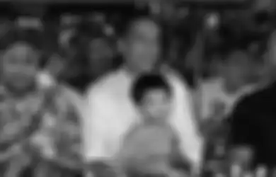 Terawang Masa Depan Jan Ethes, Sosok Ini Sebut Cucu Pertama Presiden Jokowi Bakal Jadi Pejabat Negara Saat Berusia 50 Tahun