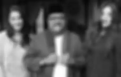 Tertangkap Kamera HP dalam Satu Frame Bareng Mantan Pejabat, Kekasih Hati Si Doel Anak Sekolahan Itu Sempat Bikin Heboh Warganet. Padahal, Dia Berusaha Sembuh dari Penyakit Ini