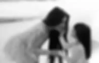 Segala yang Dimiliki Ia Jual Habis Demi Sang Putri, Denada Sampaikan Pernyataan Mengharukan: Tak Sebanding dengan Hidup Anakku