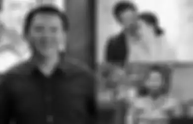 BERITA TERPOPULER: Ketika Reino Barack Jadi Budak Cinta Syahrini Hingga Tamparan Balik Ahok Pada Pegawai Pertamina yang Tolak Dirinya