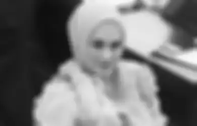 Tiba-tiba, Mulan Jameela Disatroni Ibu-ibu saat Lakoni Tugas dari DPR, Istri Ahmad Dhani Mendadak Jadi Rebutan Orang, Ada Apa?